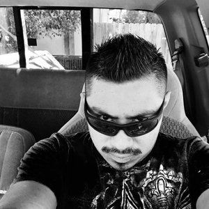 Meet your Posher, A edgar garcia